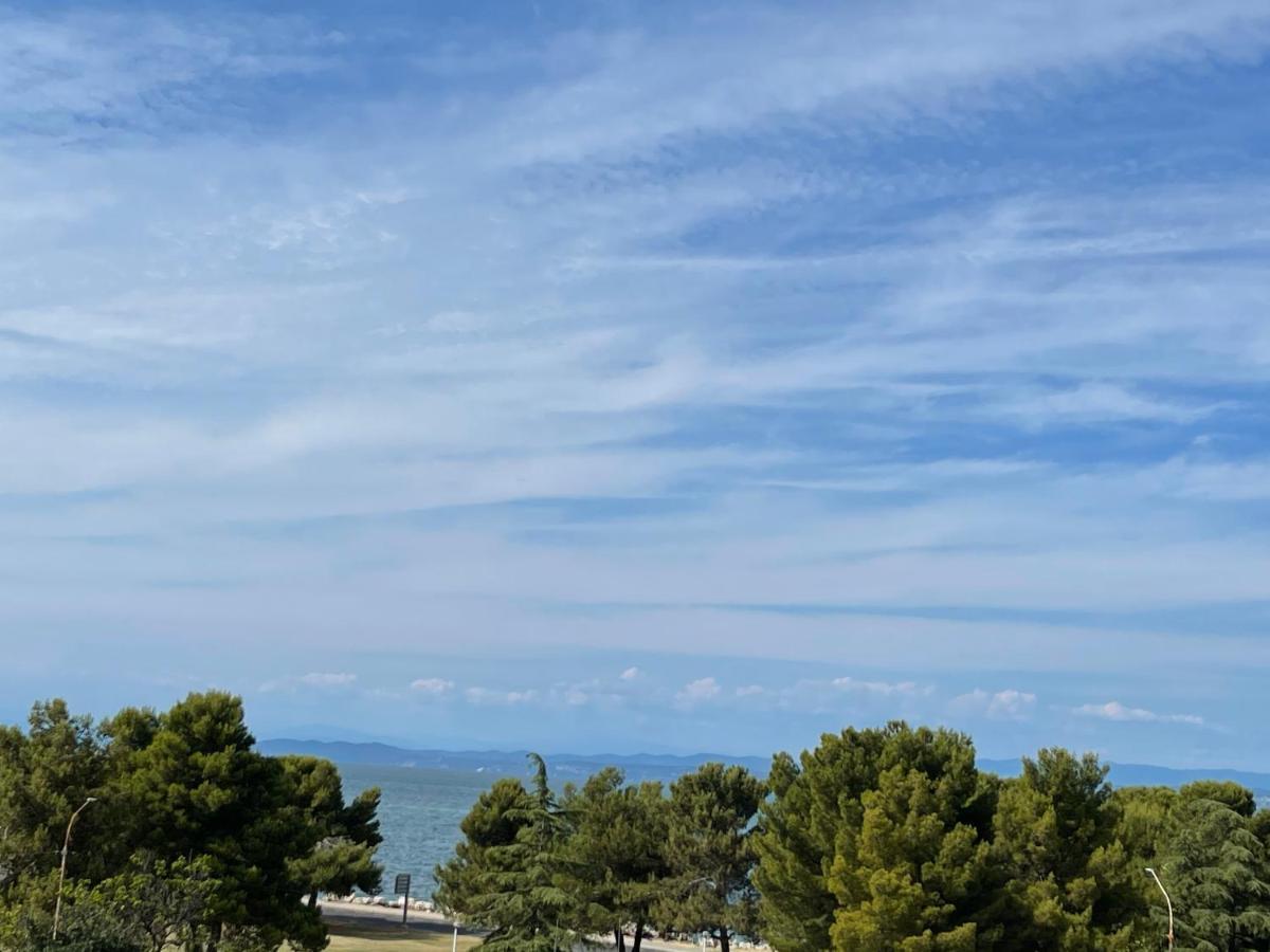 Apartmaji Meduza 2 Izola Esterno foto