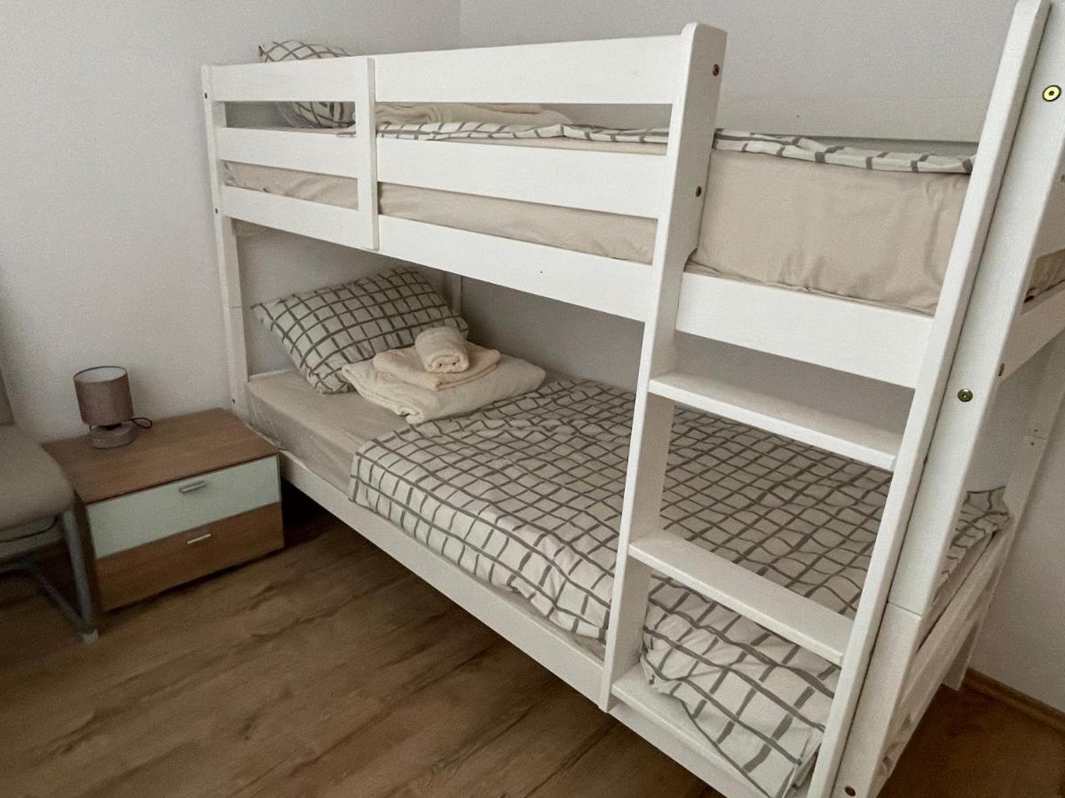 Apartmaji Meduza 2 Izola Esterno foto