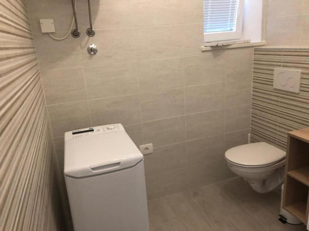 Apartmaji Meduza 2 Izola Esterno foto